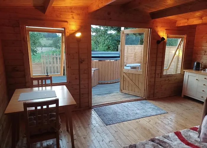 Norwell View Farm Glamping With Hot Tubs