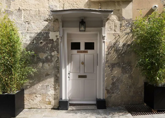 Hiding Space - Trim Street Apartments